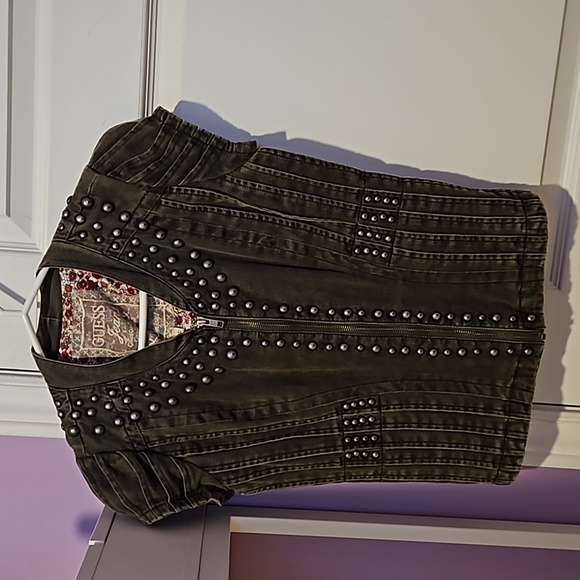 Denim studded cap-sleeve jacket - Picture 2 of 7